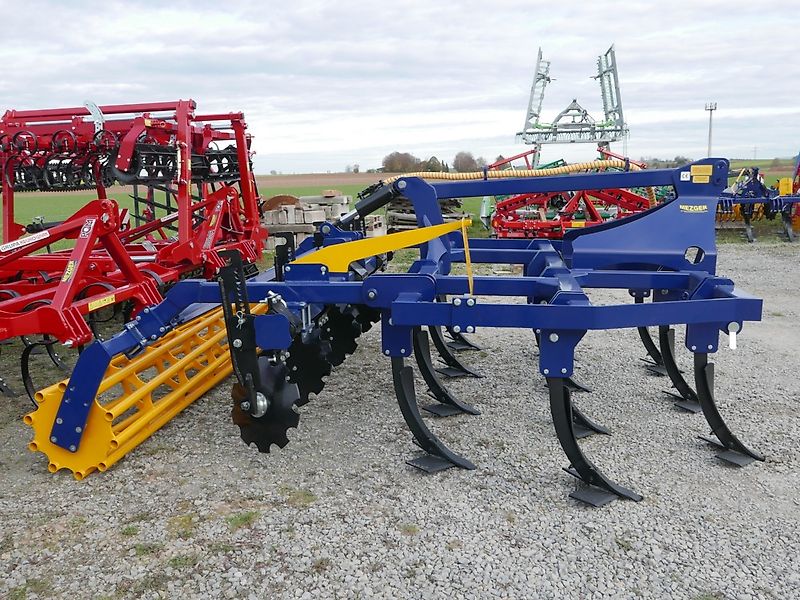 MezTec MG300 Plus, Mulchgrubber, vgl. Pöttinger SYNKRO