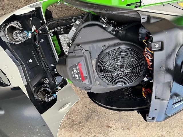 Etesia Hydro 100 / MK 124