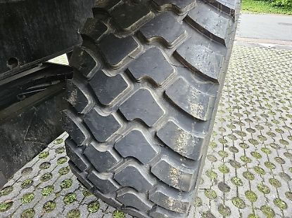 Veenhuis JVZK 23000 gronddumper (4x)