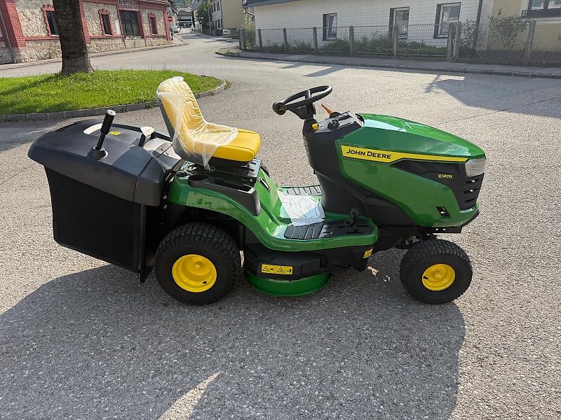 John Deere X147R