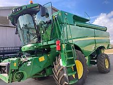 John Deere S780