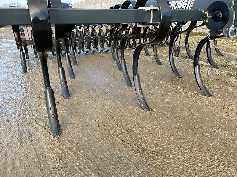 Leichtgrubber 3m Stoppelgrubber Federzinkengrubber Egge Top Preis NEU