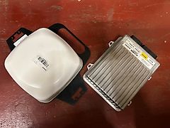 New Holland Agriculture CNH LEVEL 3 AG392 RECEIVER AND NAV 3 CONTROLLER KIT