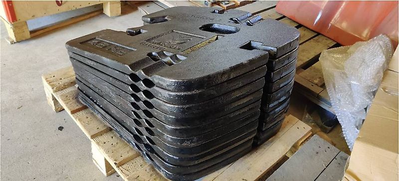 New Holland Etupainot 10 x 45kg