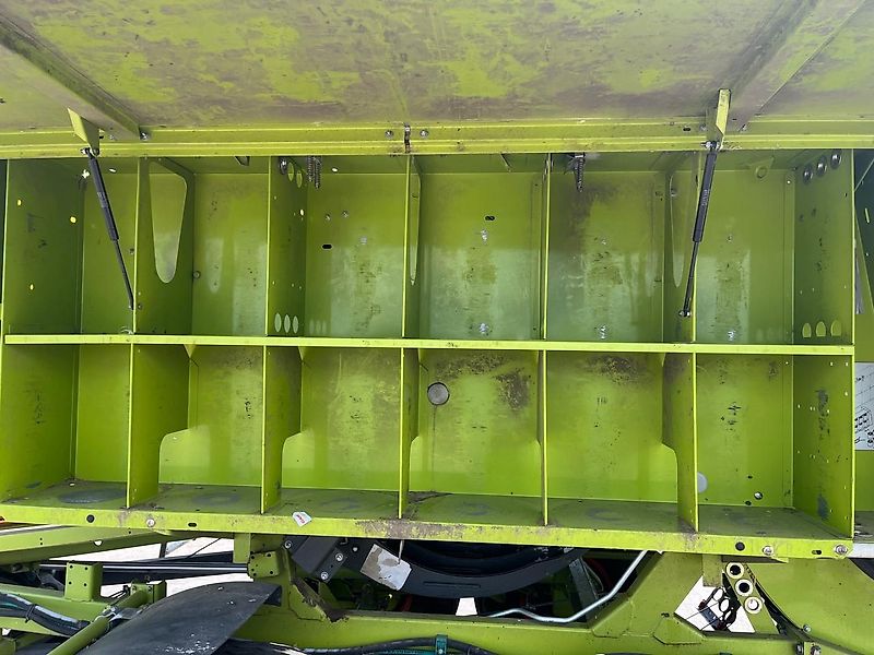 Claas Quadrant 2200 RC