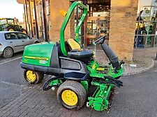John Deere 7200