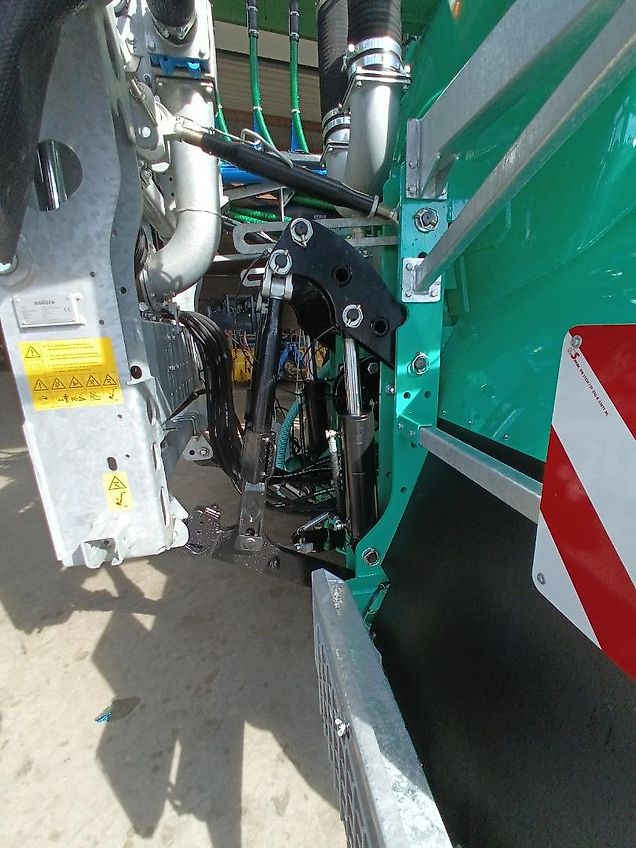 Wienhoff Pumptankwagen Typ 10.500 E PTW Profi Line 9,5 cbm Bomech Farmer Schleppschuhverteiler 12m