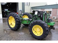 John Deere 6000- 30 4 cyl.