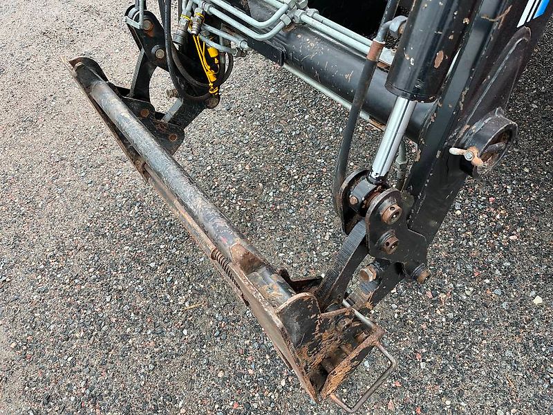 Case IH JX 95-4+ isme etukuormain