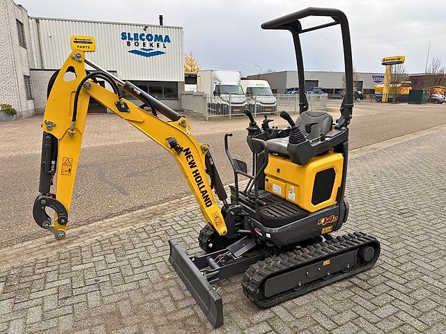 New Holland E14D Minigraver Nieuw (Overjarig)