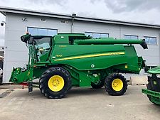 John Deere T670i HillMaster