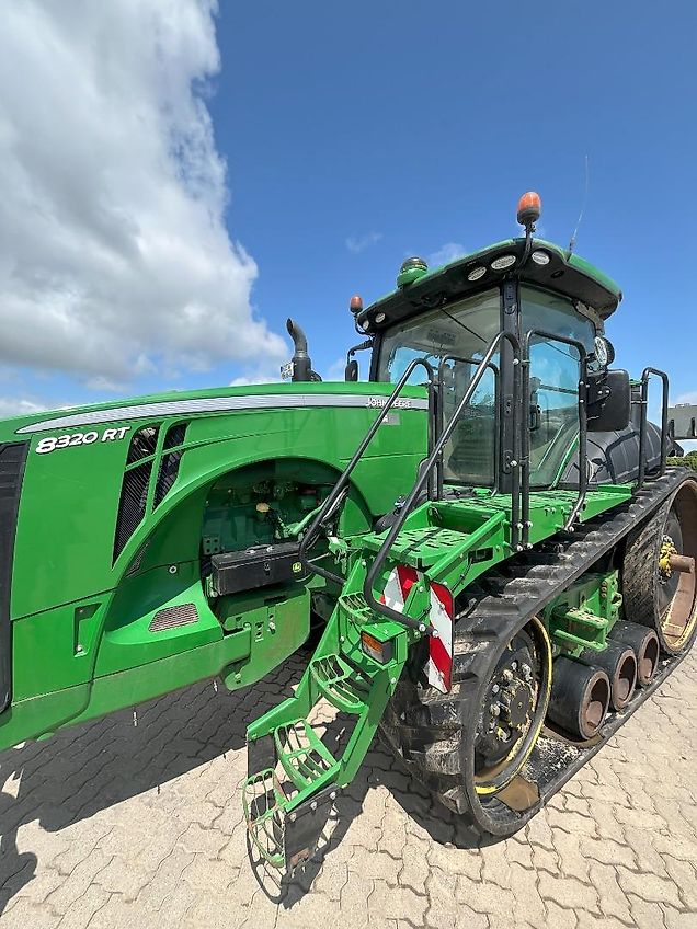 John Deere 8320 RT