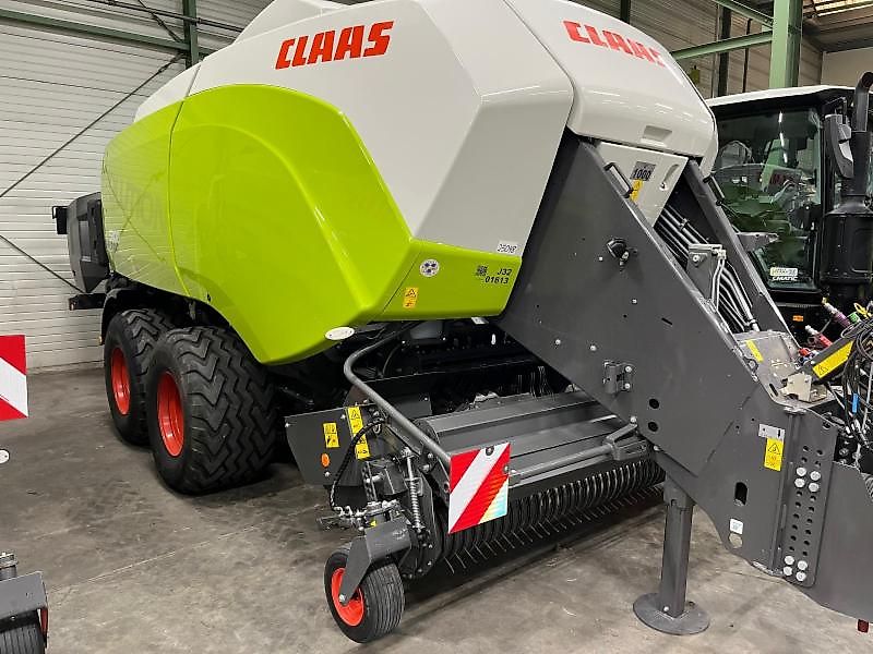 Claas QUADRANT 5300 RF T+ST