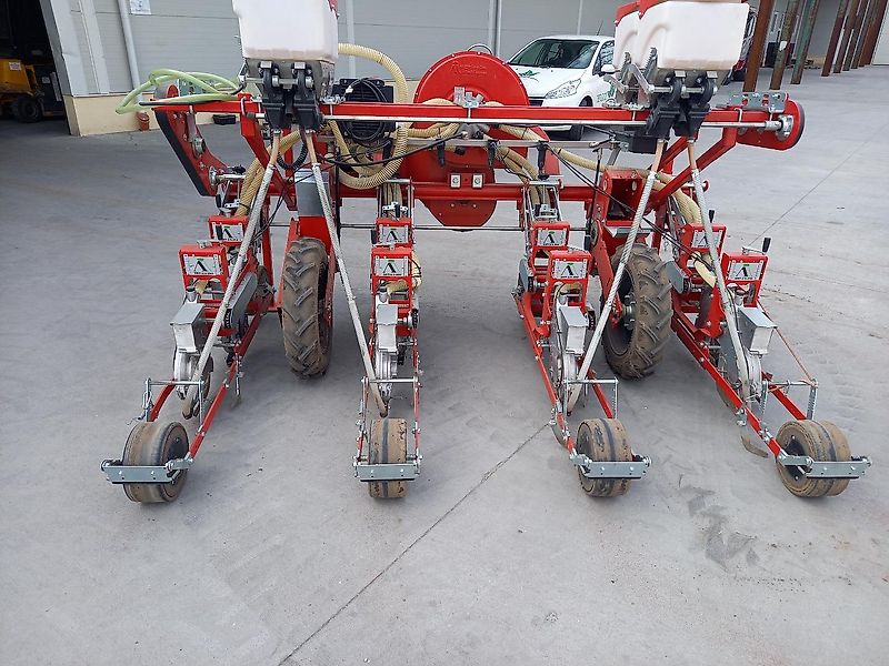 Agricola Italiana SNT-2-290 ( mit Granulatstreuer )