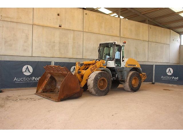 Liebherr L538