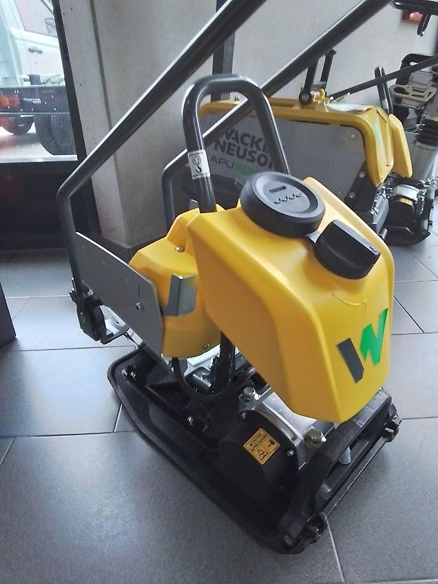 Wacker Neuson APS 1135we Vorwärtslaufende Akku-Vibrationsplatte