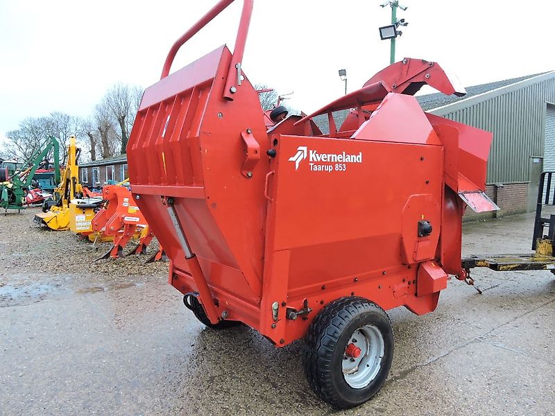 Kverneland 853