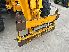 JCB Pin and Cone Headstock
