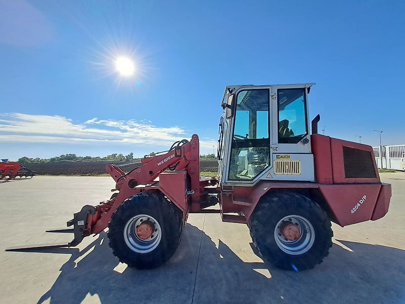 Weidemann Incarcator pe pneuri Weidemann 4204D