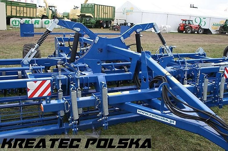 Rolmako Saatbettkombination kompakt / Kompaktgrubber U 684 PRO mit Zinken SU, halb-aufgehängte Version, Breiten von 2,5 m bis 6 m