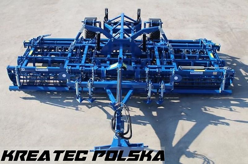 Rolmako Saatbettkombination kompakt / Kompaktgrubber U 684 PRO mit Zinken SA, halb-aufgehängte Version, Breiten von 2,5 m bis 6 m