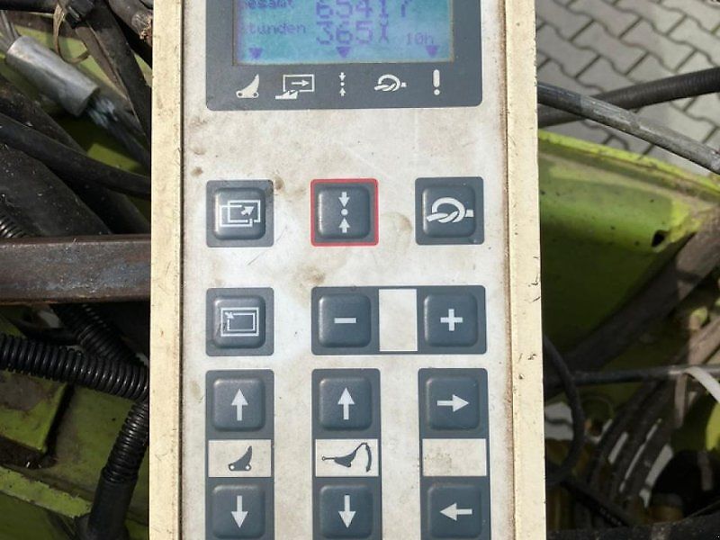 Claas Quadrant 2200 RC