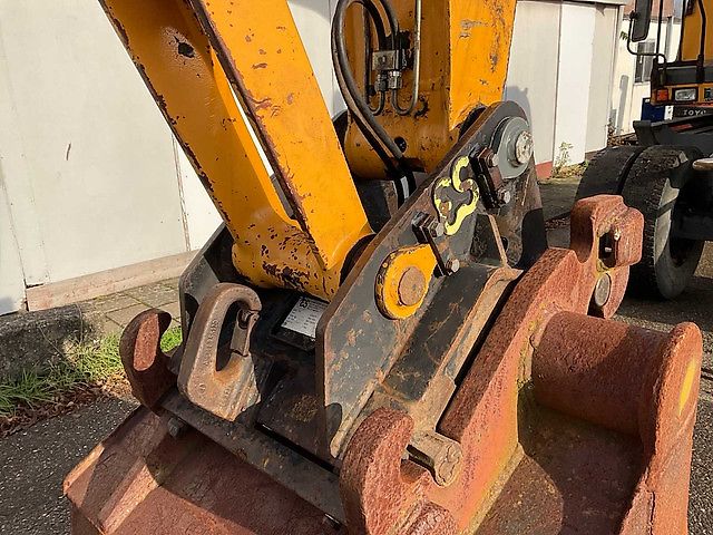 Liebherr A 900 B Litronic