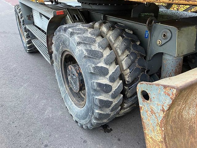 Liebherr A316 Litronic