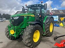 John Deere 6R 195