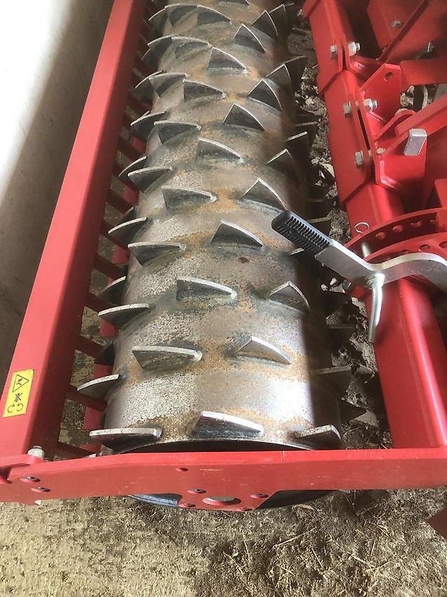 Kverneland Kreiselegge Kverneland NG-H 101 F30 bis 300PS