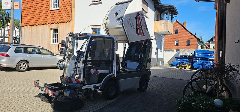 Tenax ELECTRA 2.0 EVOS + 100% elektrische Straßenreinigung - auch zur Miete!