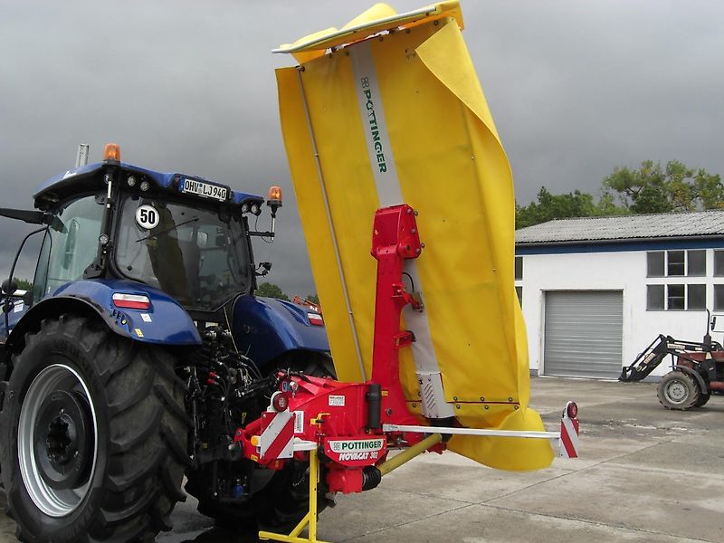 Pöttinger NOVACAT 302 / SENSOSAFE 300