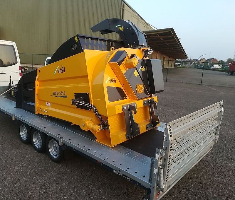 VDMJ WSB 210Z-Einstreumaschine