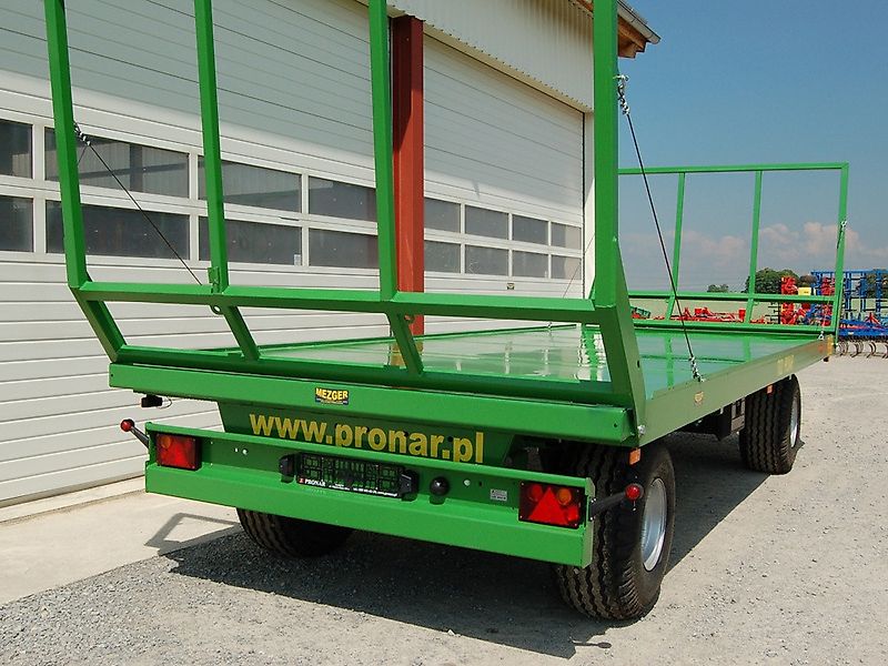 Pronar T022 Ballenwagen (Auflaufbremse) (TO22)