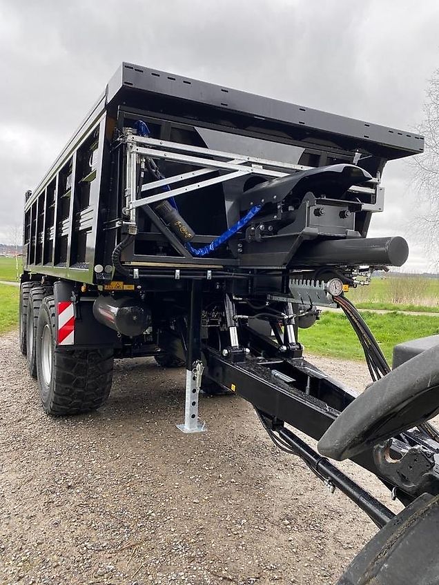 Erdmulde Erdabschieber Fliegl ASW 367 Black Bull