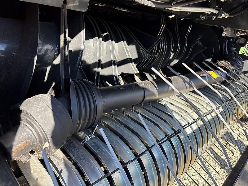 Kuhn FB 3130 mit Bremse