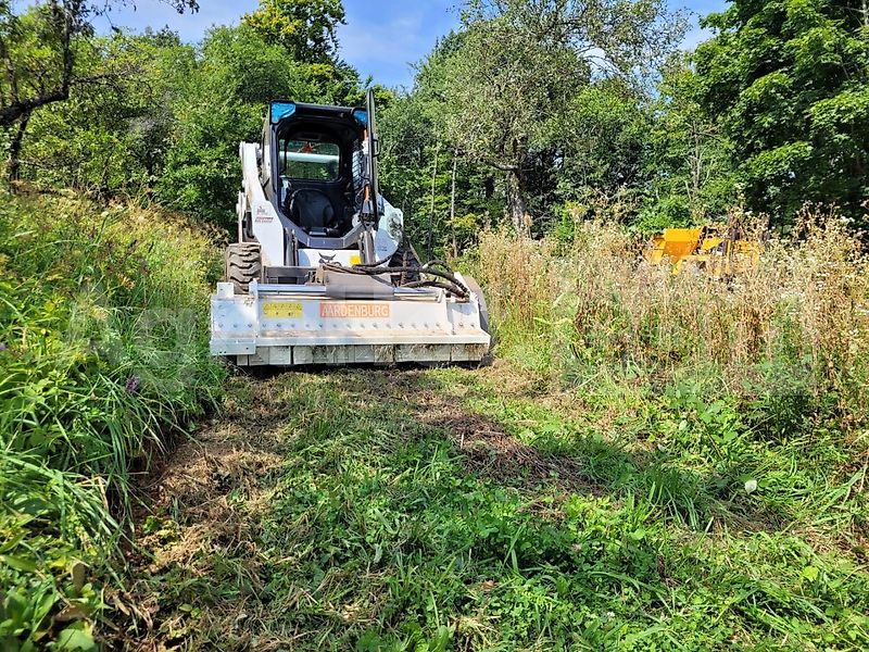 Aardenburg Alpha XL Hydro / Frontmulcher, Mulcher mit Hydroantrieb 180-220 cm