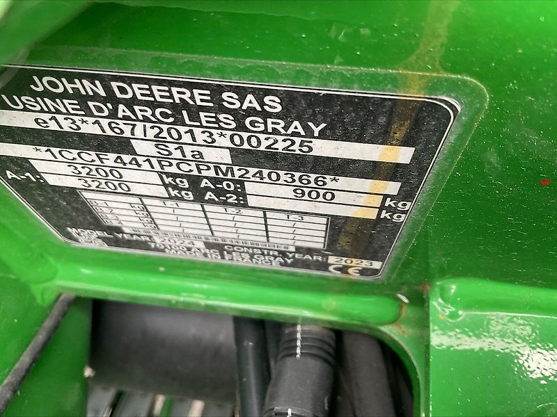 John Deere F 441 M Rundballenpresse