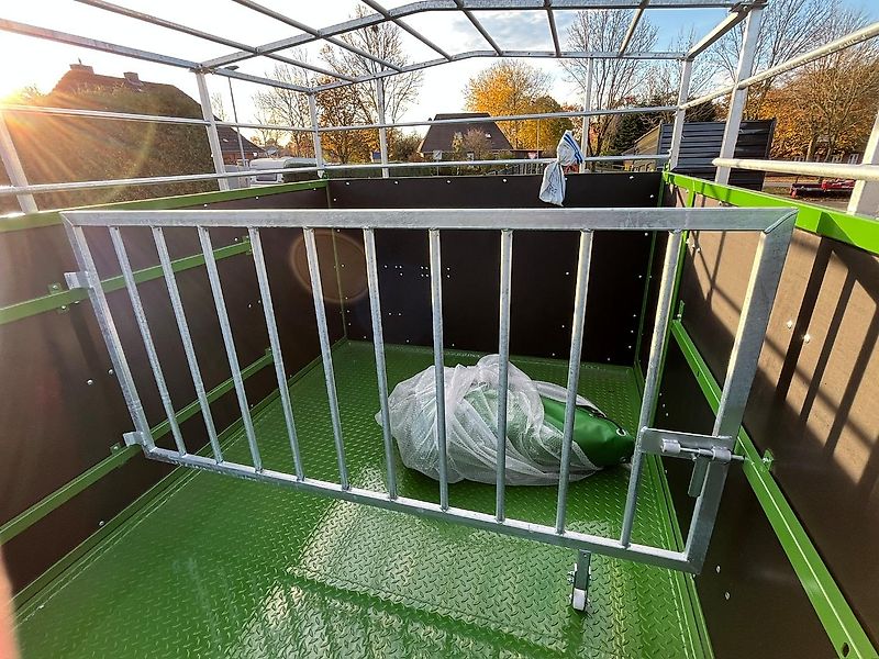 Pronar Großviehwagen T046/1 (Kurier 10)