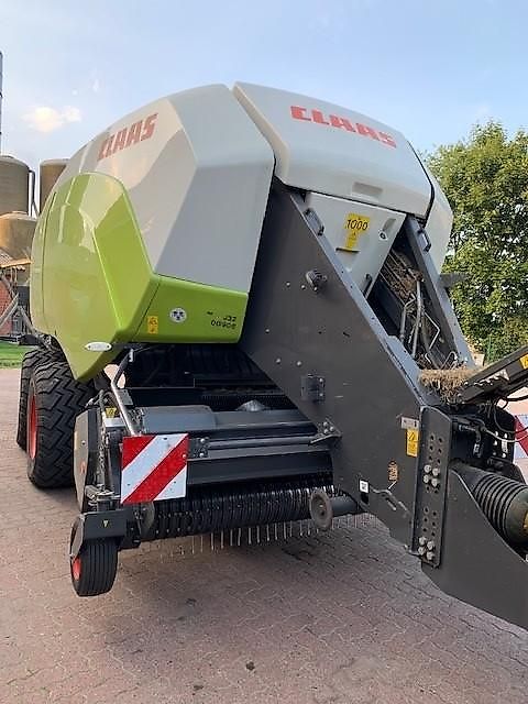 Claas Quadrant 5300 FC