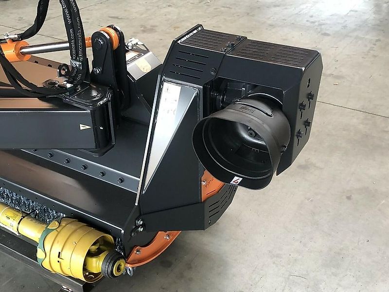 TMC Cancela Böschungsmulcher Schlegelmulcher Mulcher Seitenmulche