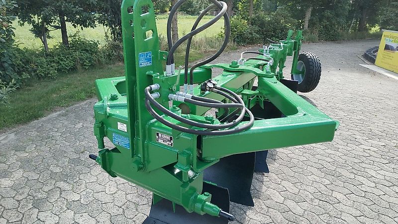 Krone 6 Schariger Drehpflug 6 Schar Schwenkpflug Allround R/L140 Non Stop Krone Wendepflug mit 265cm Arbeitsbreite Gewicht 1350kg Kein Howard Schenkpflug Lemken Rodonit 5 Scharig