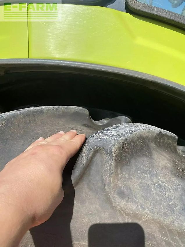 Claas nexos 230 m tradition