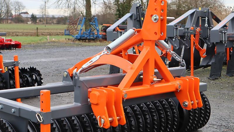 AgroXX MAXXIMUS - CAMBRIDGE FRONTPACKER--3.0 m mit Lenkbock - 525mm Ringe--