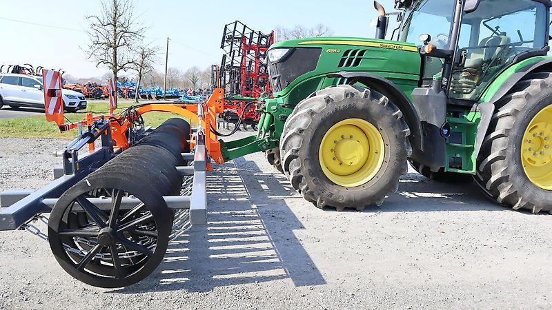 AgroXX AgroXX FRONTPACKER--6.0 m Hydro mit Lenkbock - 700mm Ringe--