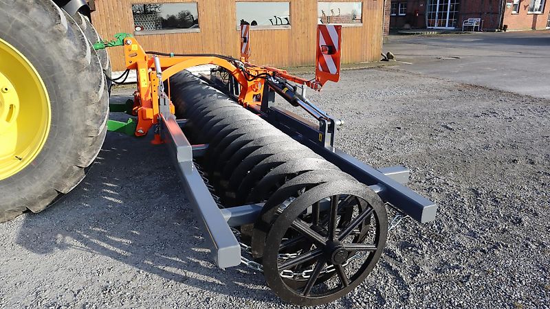 AgroXX AgroXX FRONTPACKER--6.0 m Hydro mit Lenkbock - 700mm Ringe--