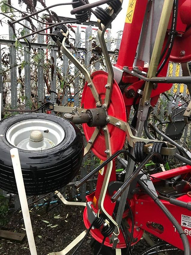 Massey Ferguson TD868DN