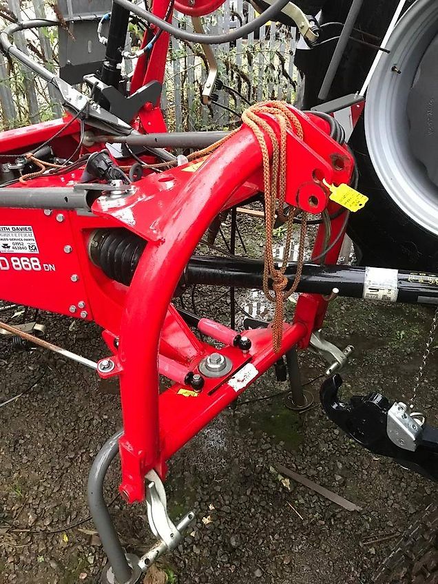 Massey Ferguson TD868DN