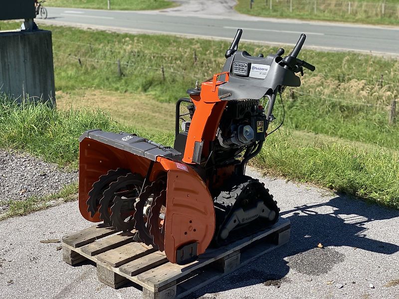 Husqvarna Schneefräse ST 330