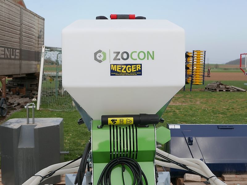 Zocon Greenkeeper 6 mit Sägerät Z300 Pro, Wiesenstriegel